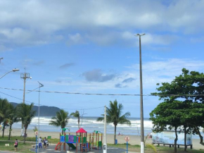 SUÍTE STUDIO PÉ NA AREIA Bertioga - SP